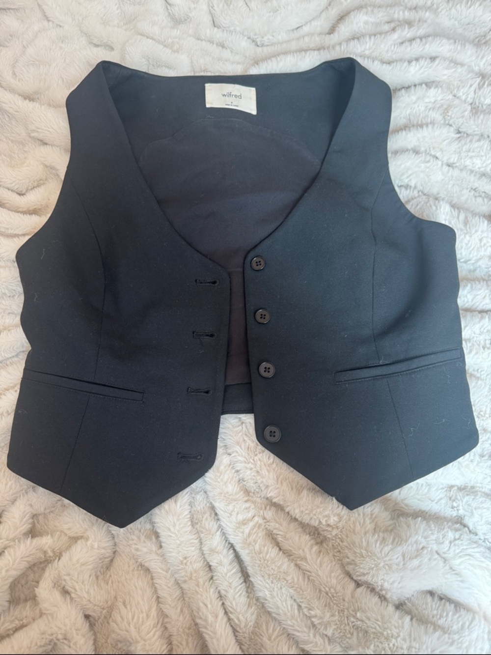 Aritzia Wilfred Black Vest